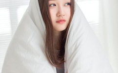 女生抗议男生偷窥被开除?官方通报